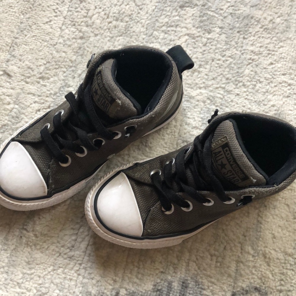 Boys Converse - Picture 5 of 7